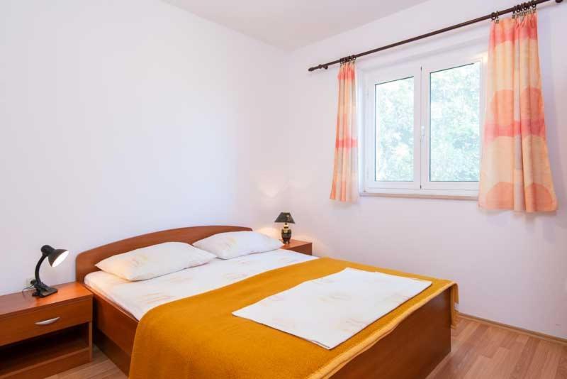 Apartmani Dubravko Putniković Exteriér fotografie